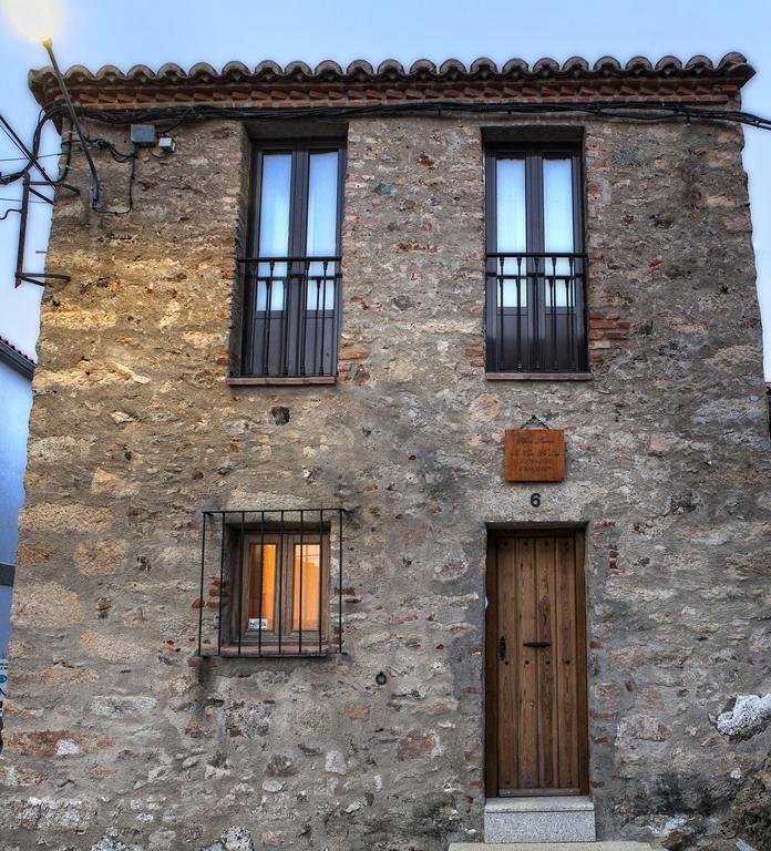 Apartamentos Rurales La Casa De Luis Santa Cruz de la Sierra Εξωτερικό φωτογραφία