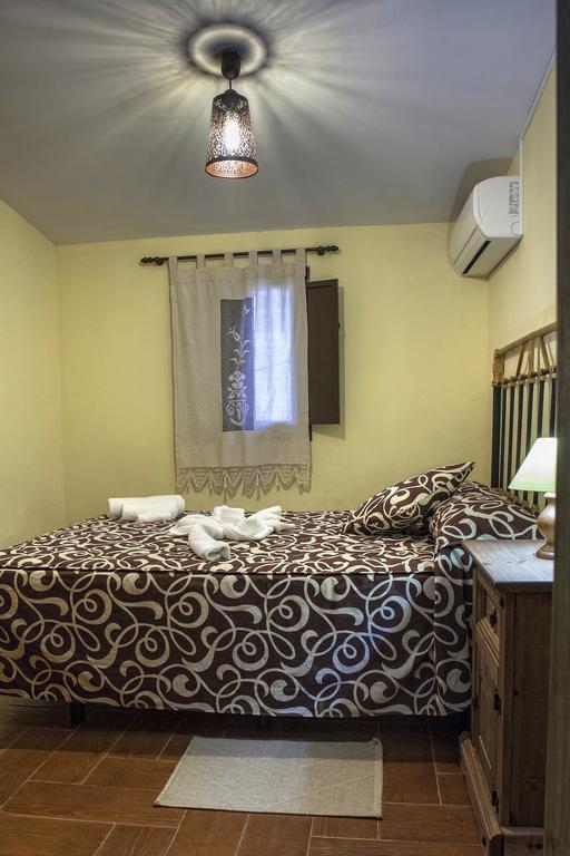 Apartamentos Rurales La Casa De Luis Santa Cruz de la Sierra Εξωτερικό φωτογραφία