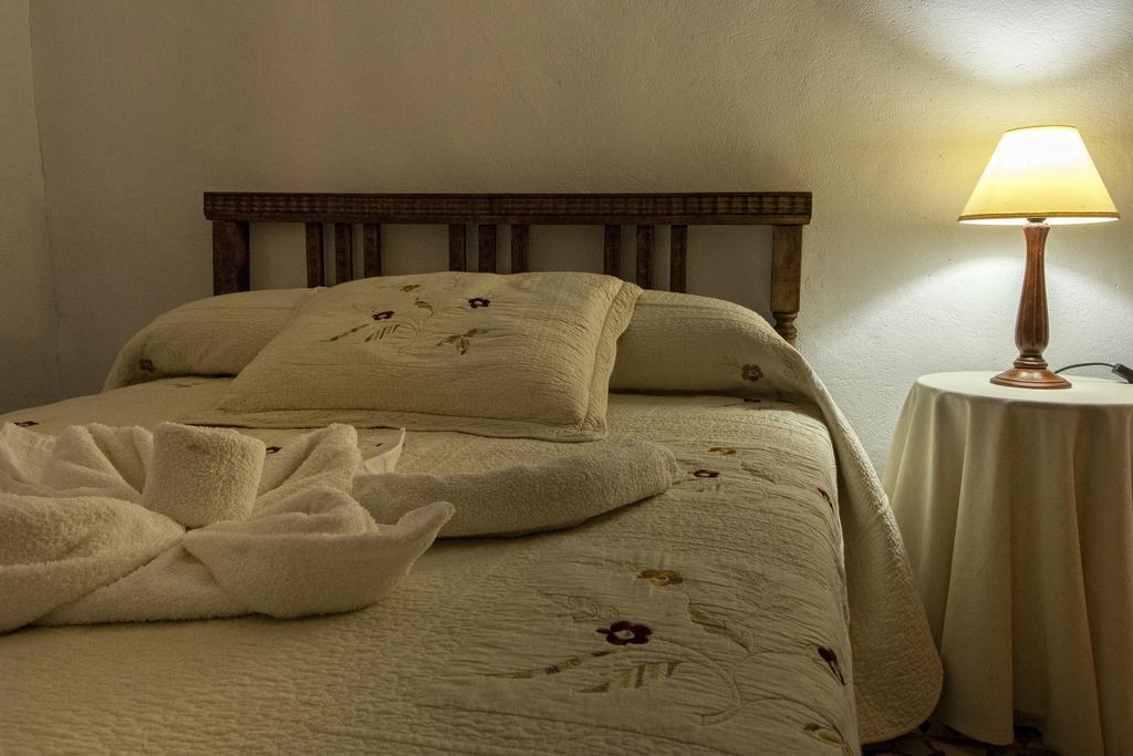 Apartamentos Rurales La Casa De Luis Santa Cruz de la Sierra Εξωτερικό φωτογραφία