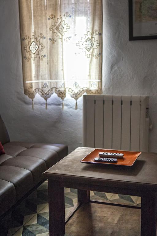 Apartamentos Rurales La Casa De Luis Santa Cruz de la Sierra Εξωτερικό φωτογραφία