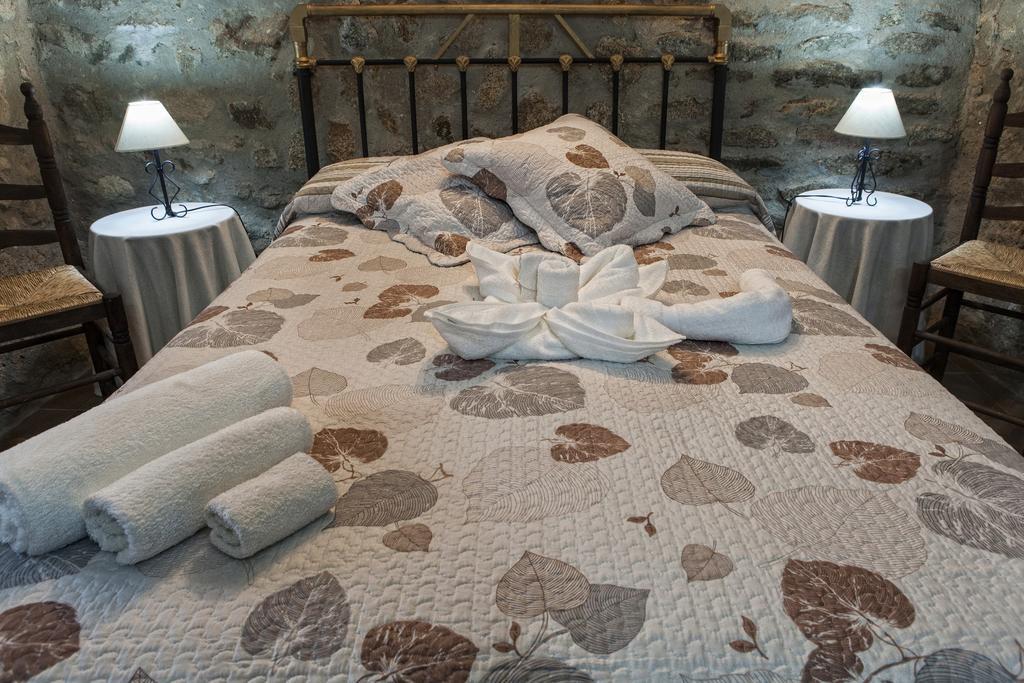 Apartamentos Rurales La Casa De Luis Santa Cruz de la Sierra Δωμάτιο φωτογραφία