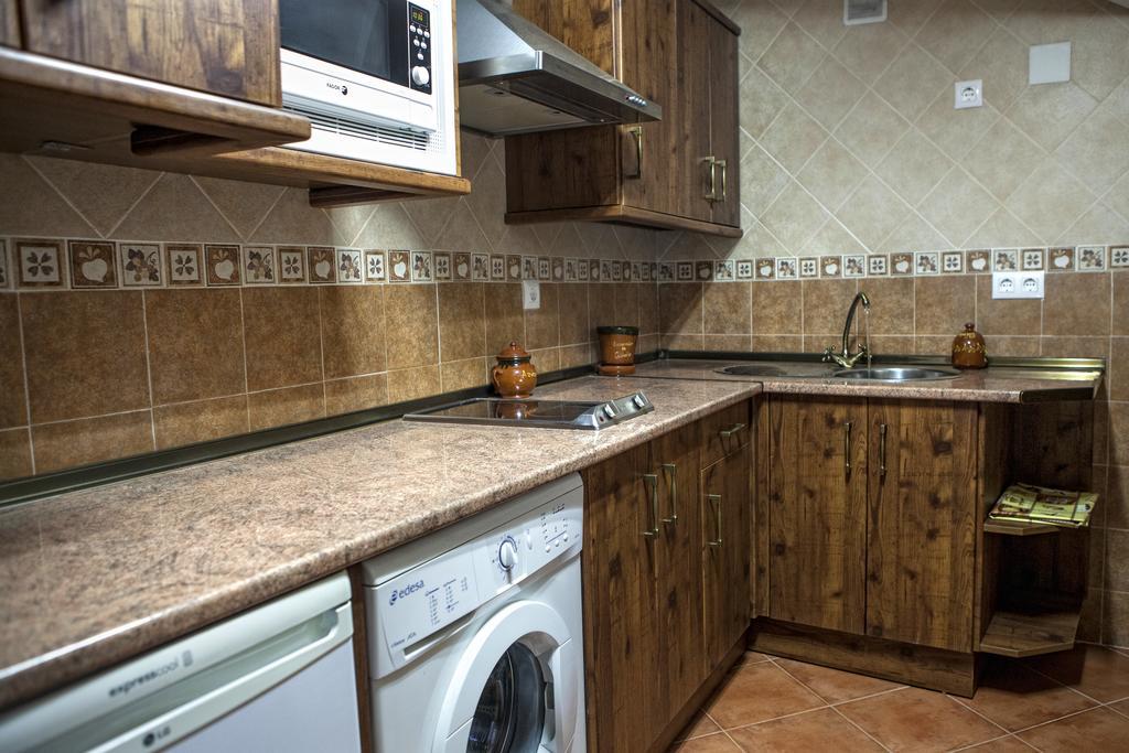 Apartamentos Rurales La Casa De Luis Santa Cruz de la Sierra Εξωτερικό φωτογραφία